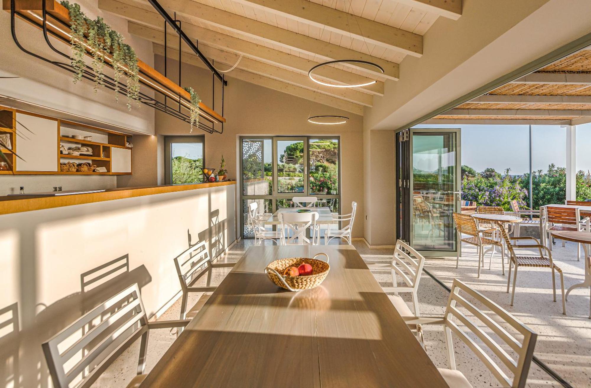 Callisto Seaside Homes & Suites Маратополис Экстерьер фото