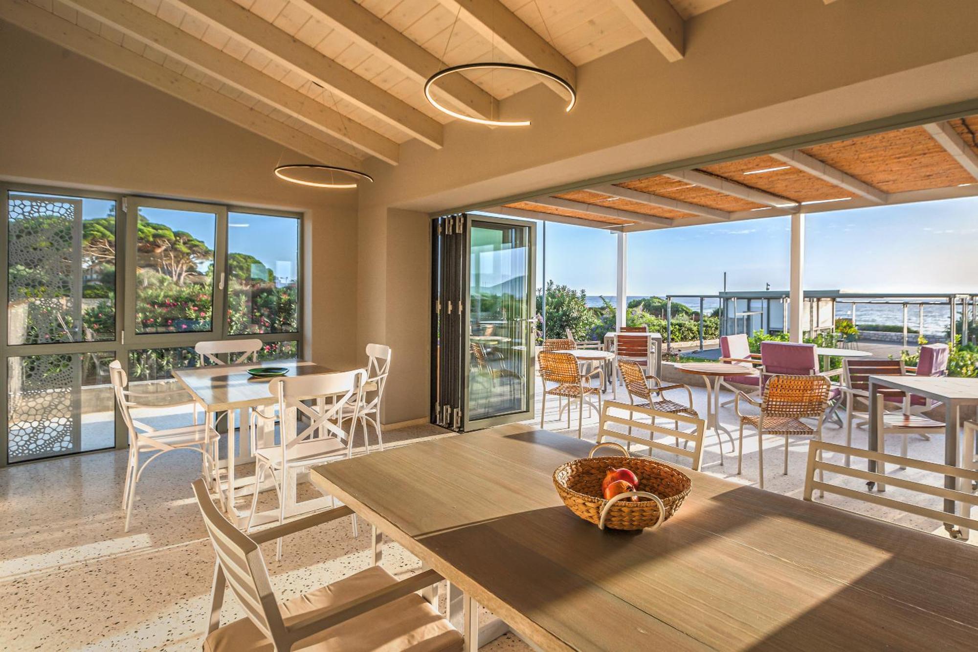 Callisto Seaside Homes & Suites Маратополис Экстерьер фото