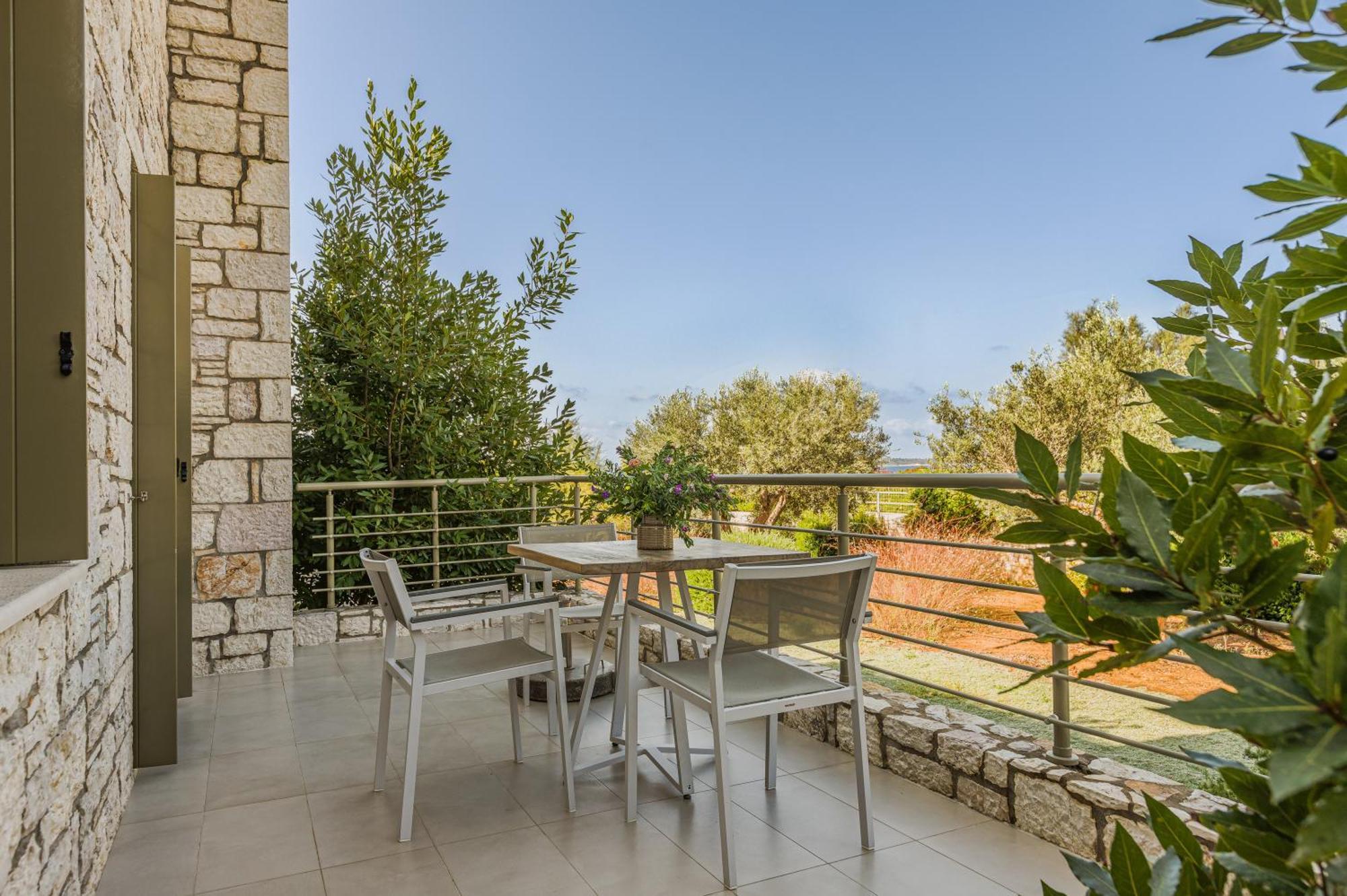 Callisto Seaside Homes & Suites Маратополис Экстерьер фото