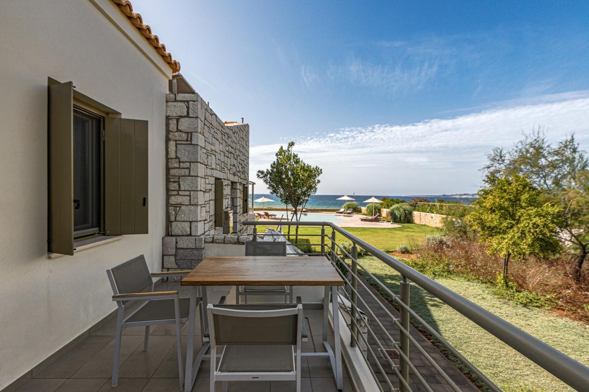 Callisto Seaside Homes & Suites Маратополис Экстерьер фото